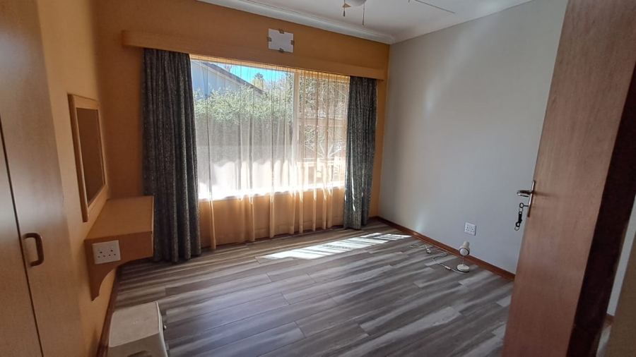 4 Bedroom Property for Sale in Parys Free State